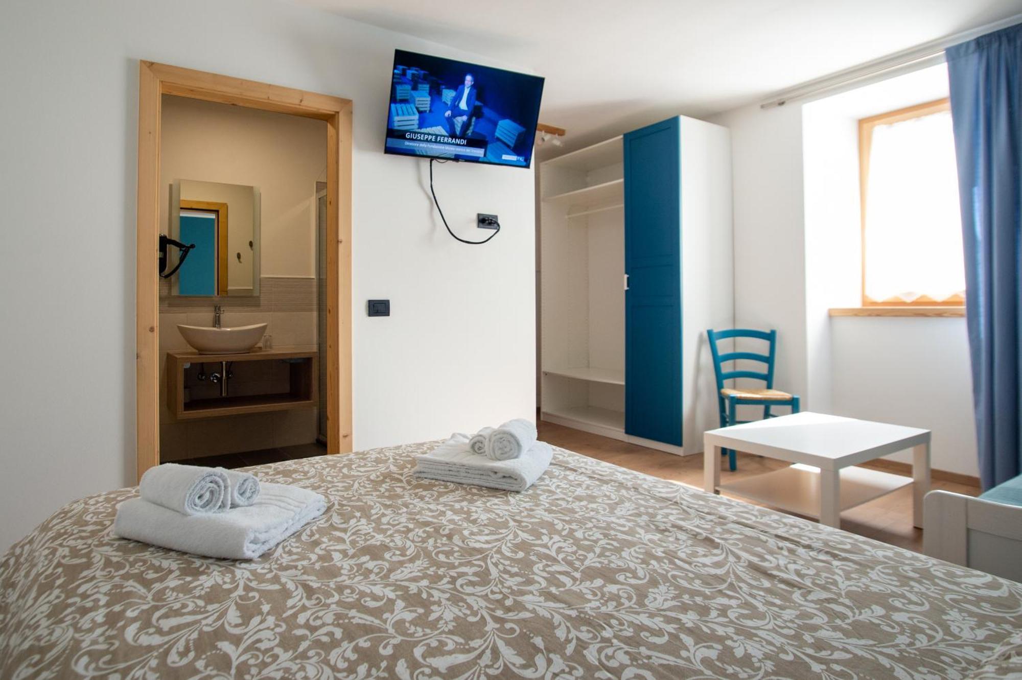 La Lesivera Bed And Breakfast Tione di Trento Eksteriør billede