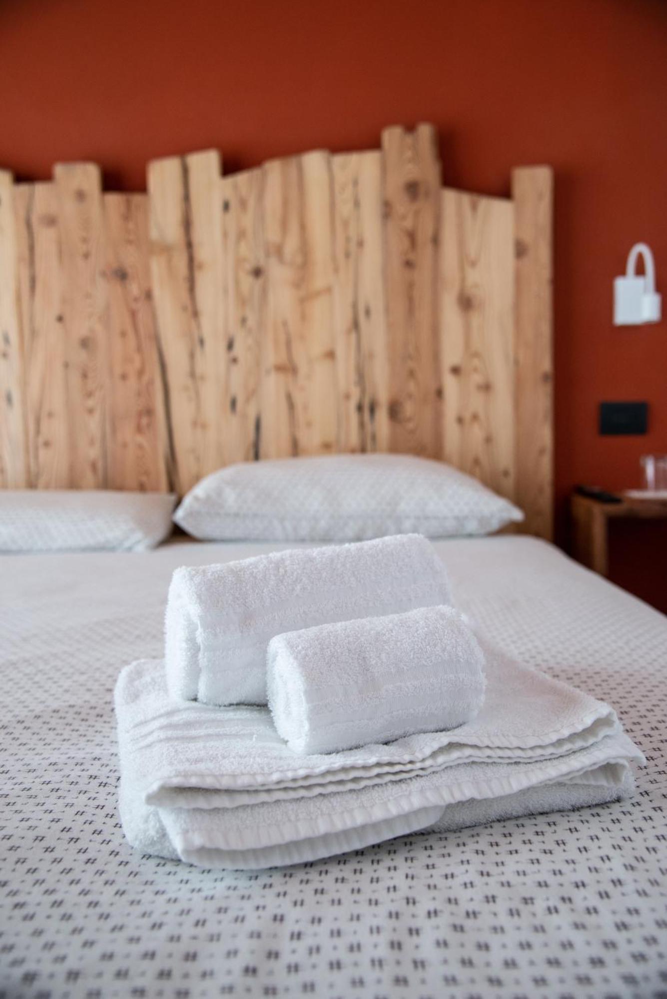 La Lesivera Bed And Breakfast Tione di Trento Eksteriør billede